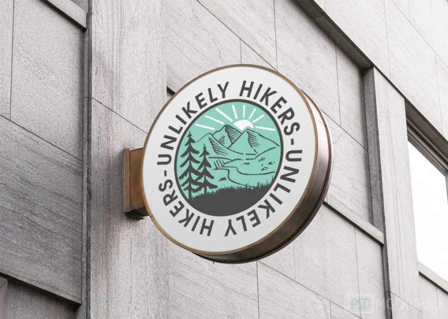 Вывеска на сером здании
