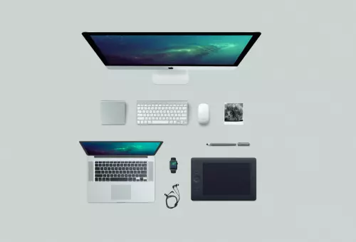 PSD мокап электронно-компьютерных предметов